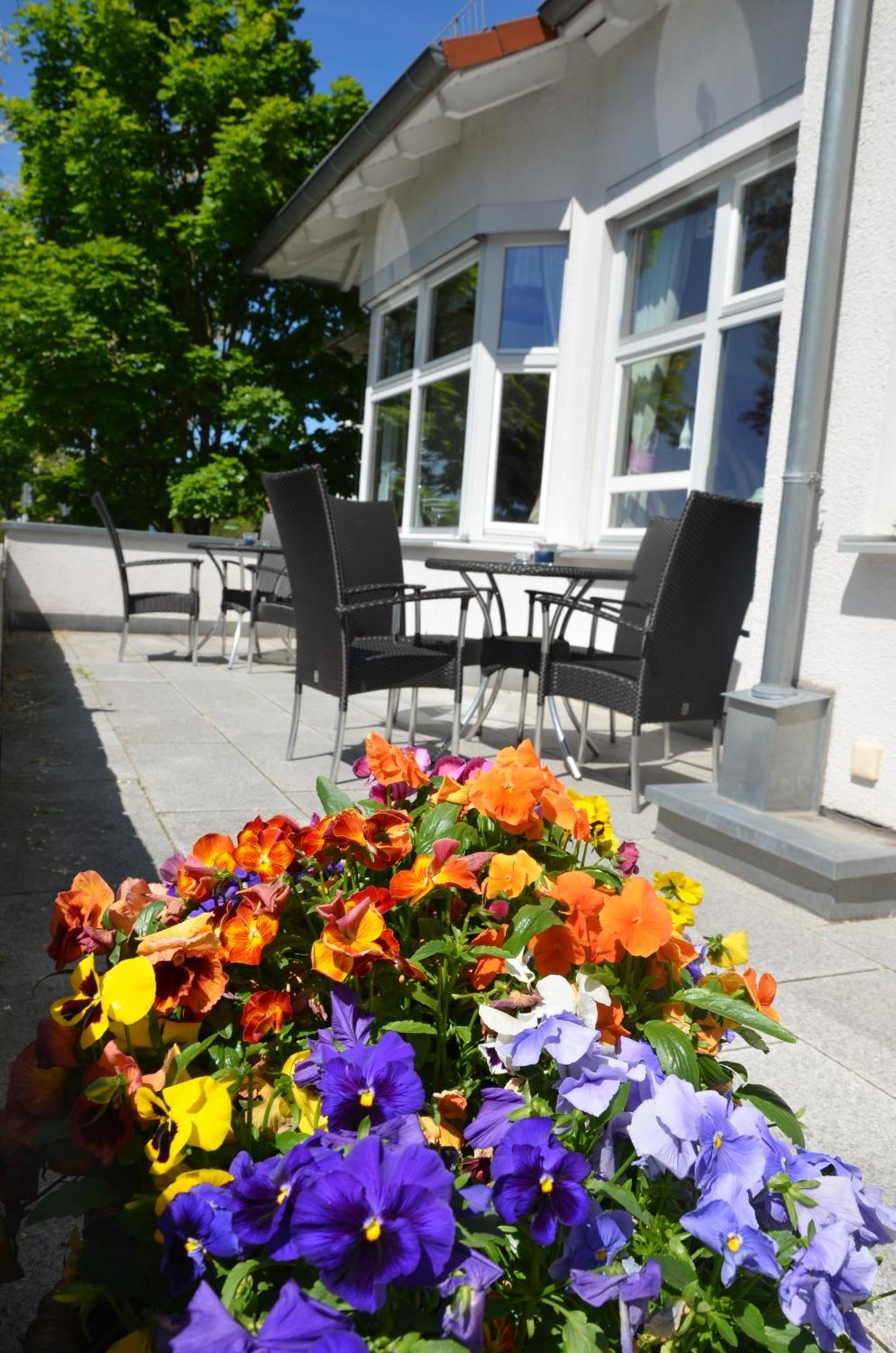 Hotel Landhaus Feckl Ehningen エクステリア 写真