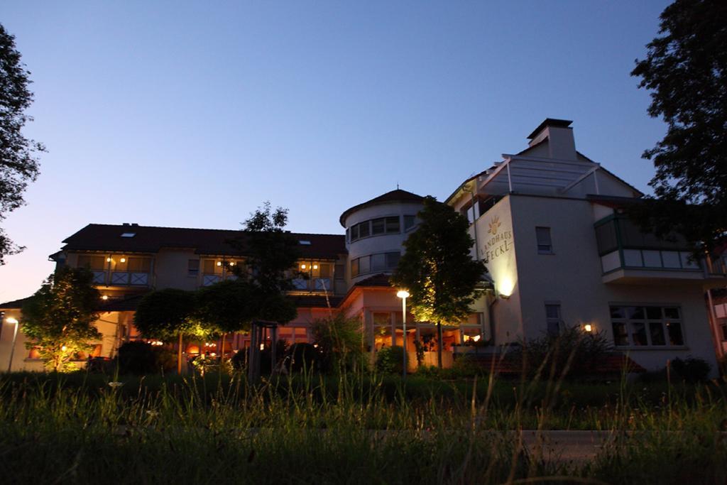 Hotel Landhaus Feckl Ehningen エクステリア 写真