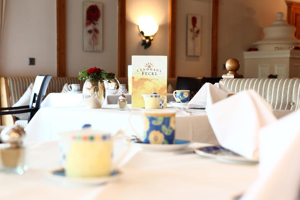 Hotel Landhaus Feckl Ehningen エクステリア 写真