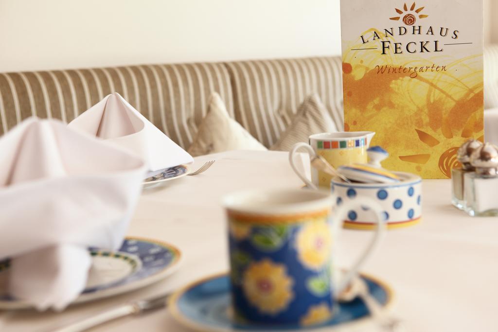 Hotel Landhaus Feckl Ehningen エクステリア 写真