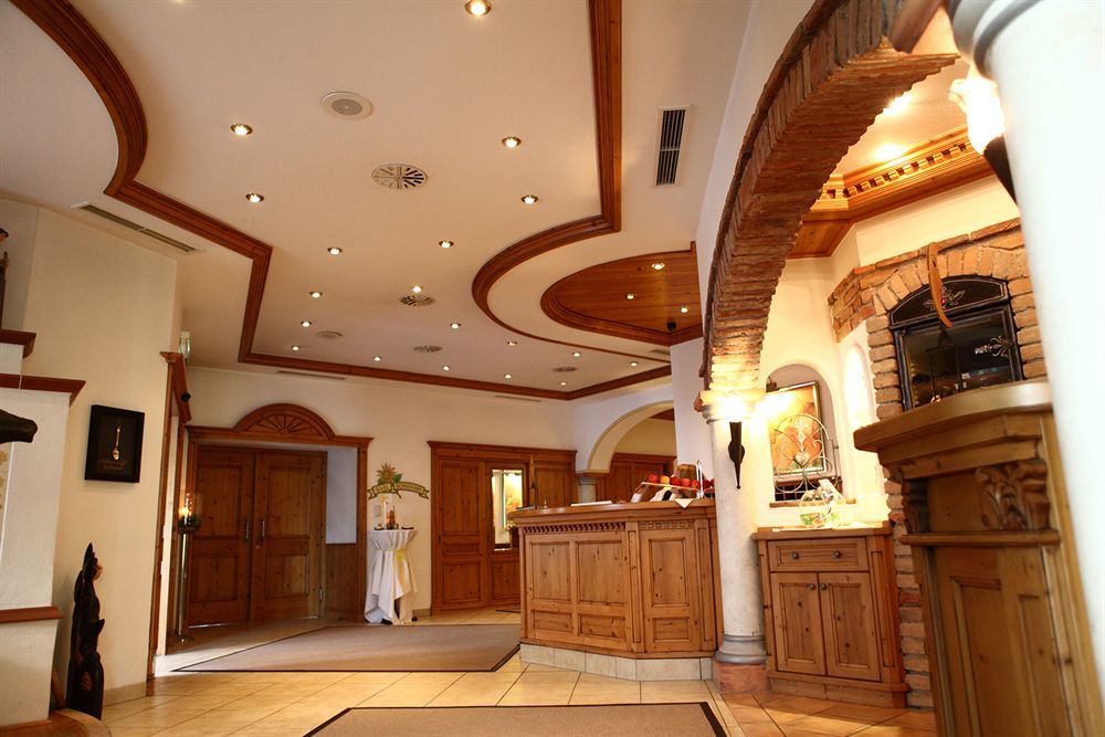 Hotel Landhaus Feckl Ehningen エクステリア 写真